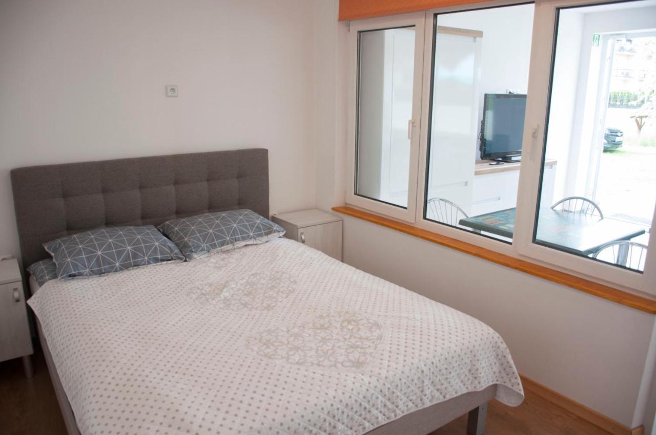 Apartament I Pokoje Aura Dom Wczasowy Darlowko Exterior photo